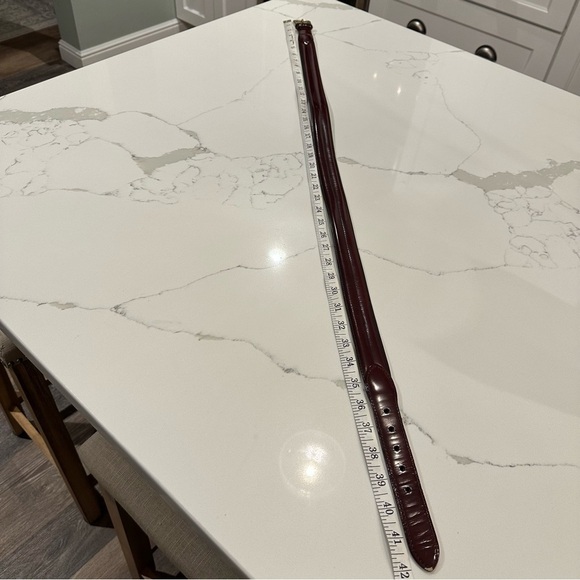 Men’s Roundtree And Yorke Burgundy Burnished Leather Brass Buckle Dress Belt 38 - Picture 9 of 11